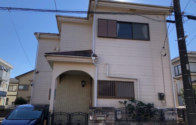埼玉県さいたま市　外壁塗装　屋根塗装　コーキング打ち替え　ベランダ防水塗装