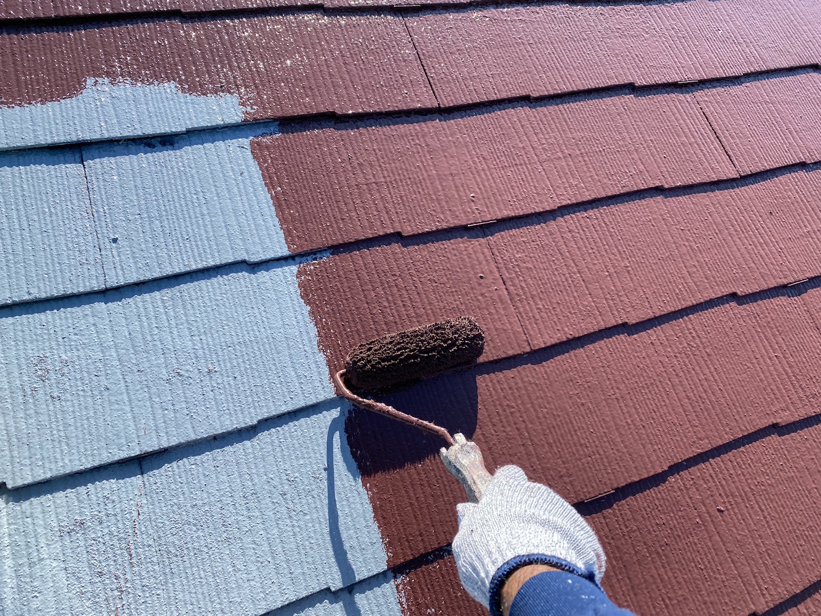 埼玉県さいたま市　H様邸　屋根の仕上げ塗装　色選びの際もサポート致します！
