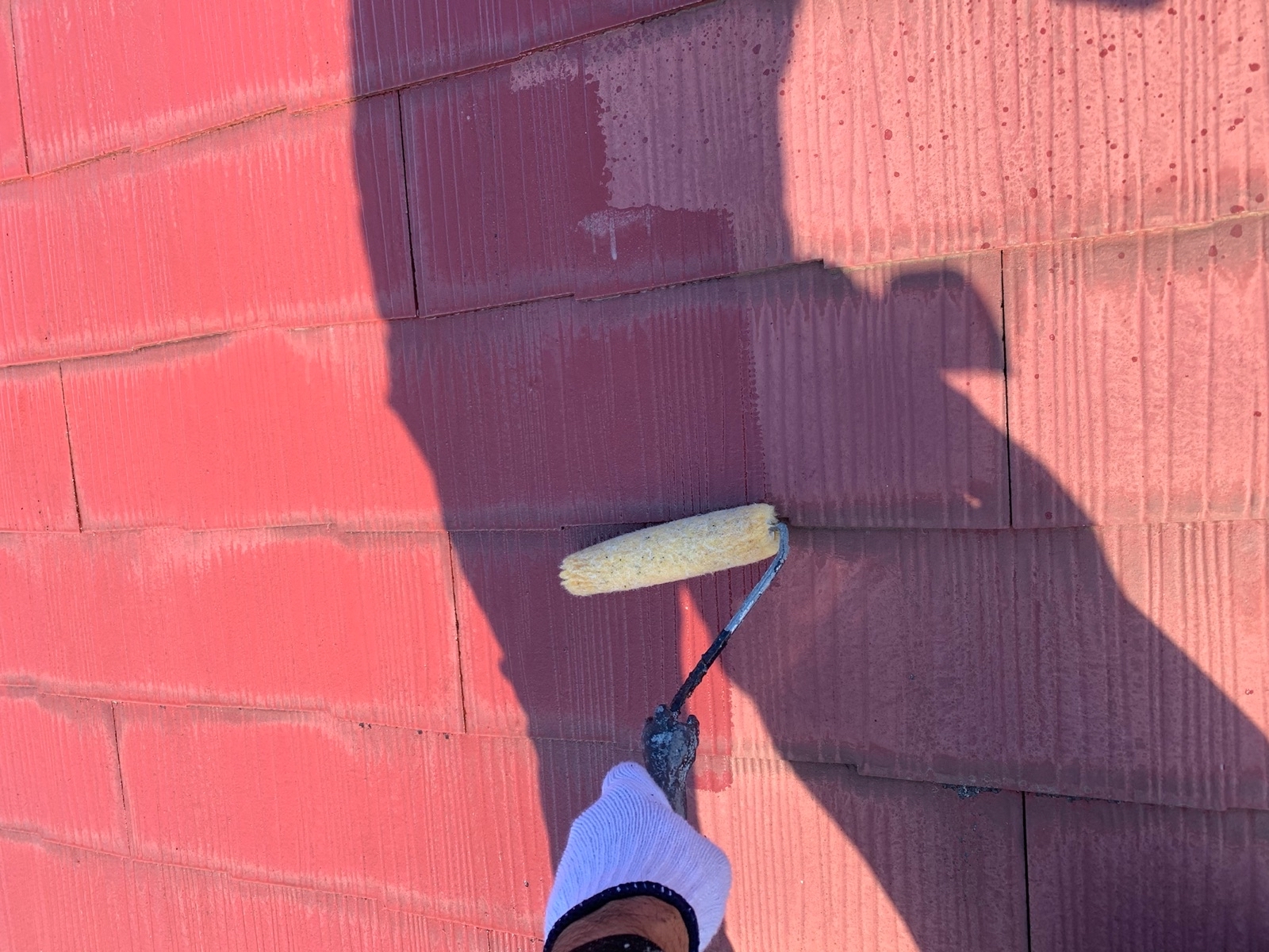 埼玉県さいたま市　外壁・屋根塗装工事　屋根の下塗り