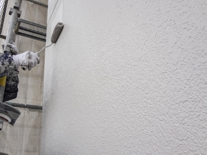 外壁が色褪せてしまう原因と長持ちさせるためのポイント